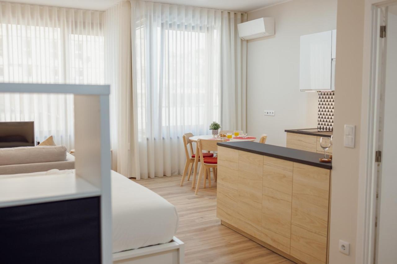 Modern Trindade By Homing Apartment Porto Bagian luar foto