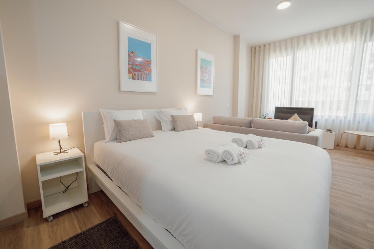Modern Trindade By Homing Apartment Porto Bagian luar foto